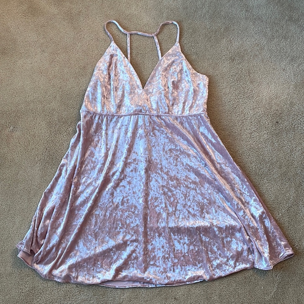 Forever 21 Plus Pale Pink Crushed Velvet Dress